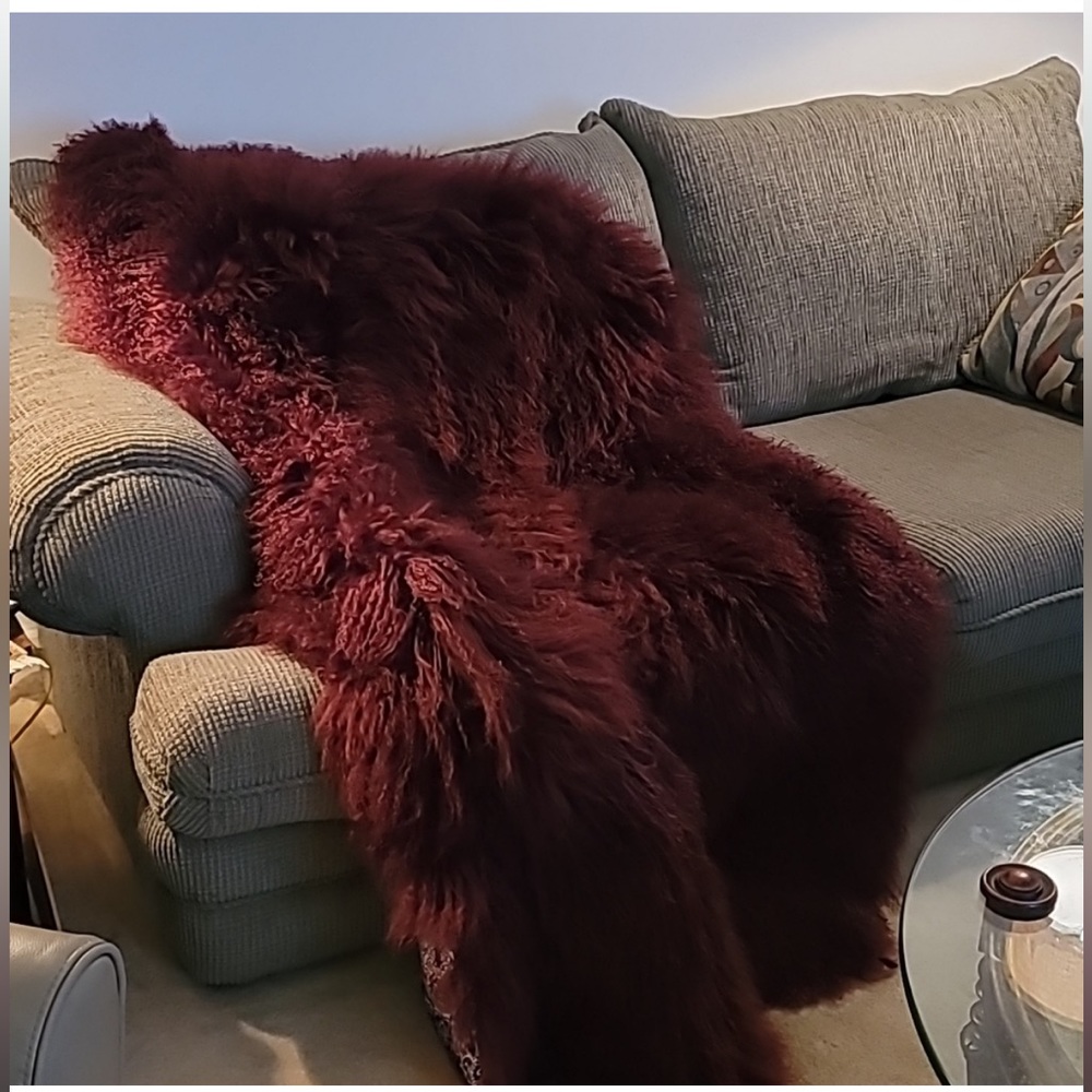 ISO Mongolian Lamb Sheepskin Throw Blanket